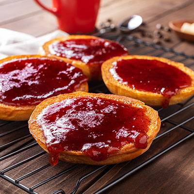 Bísquets con Mermelada de Fresa