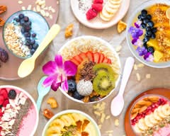 Freshly Bowl 那覇のうれんプラザ店