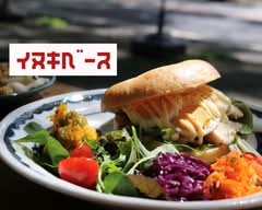 BAGLEとCOFFEEのお店 INUK BASE