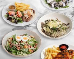 The Coolangatta Hotel