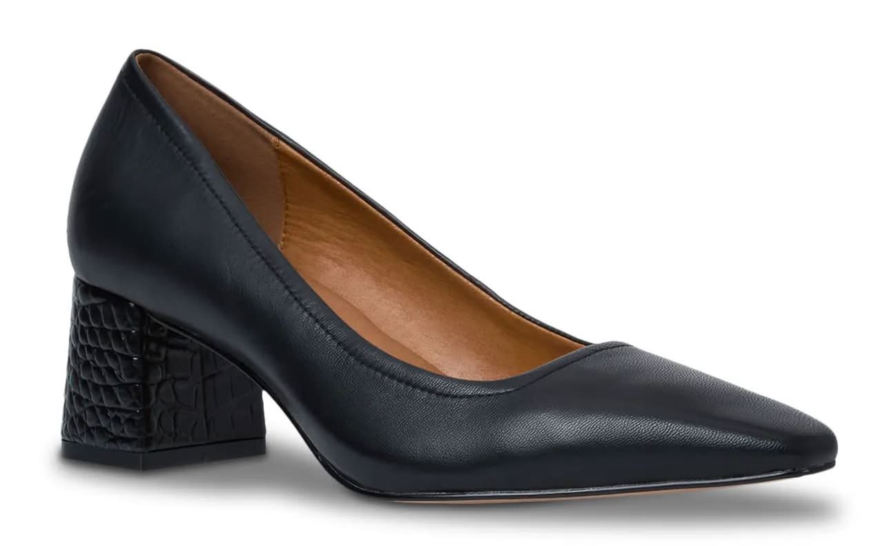 Andre Assous Amelia Pump (Black Medium - 10)