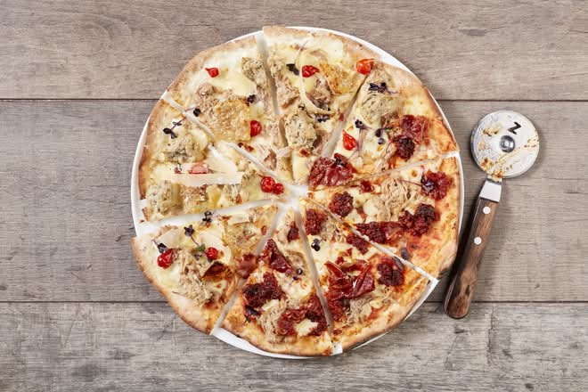 Non-Gluten Sticky Pig Pizza