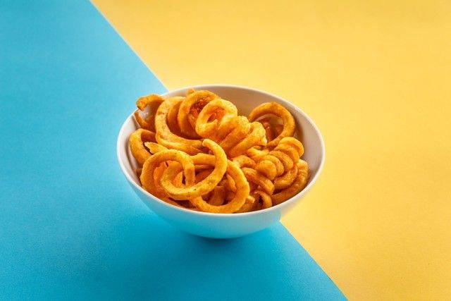Curly Fries (V)