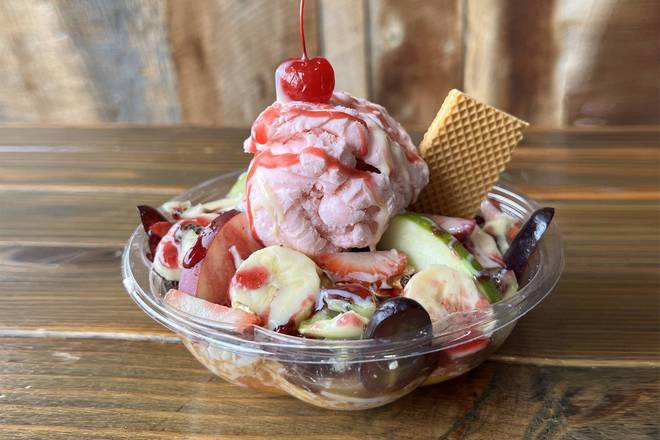 Ensalada de frutas con helado