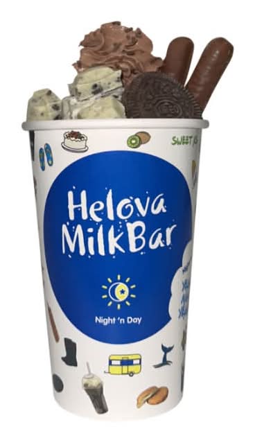 Mt Cookies & Cream Deluxe Shake