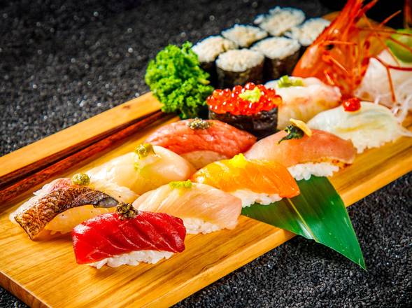 Tokyo Sushi