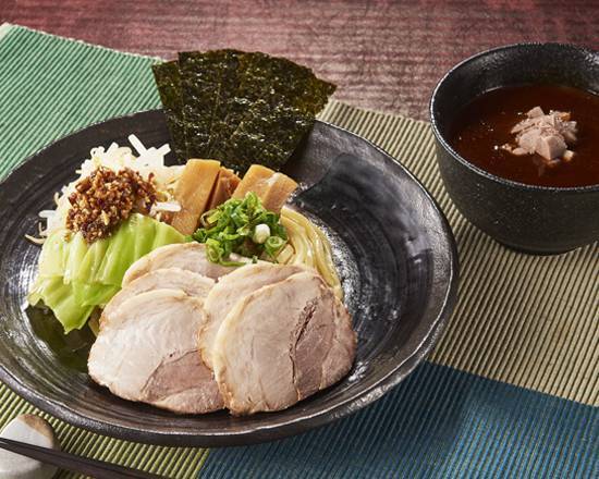 定番　魚介×豚骨の濃厚つけ麺　全粒粉入り極太麺（麺200g）