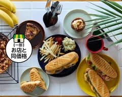 キューバサンドのお店 Cha Cha Cha Books&Cafe
