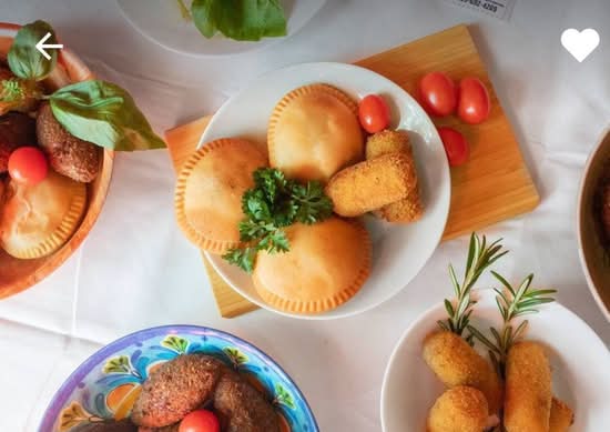 Pastelito’s Factory Prados