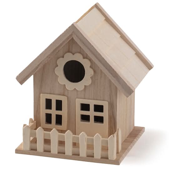 Make Market Wood Birdhouse With Fence
