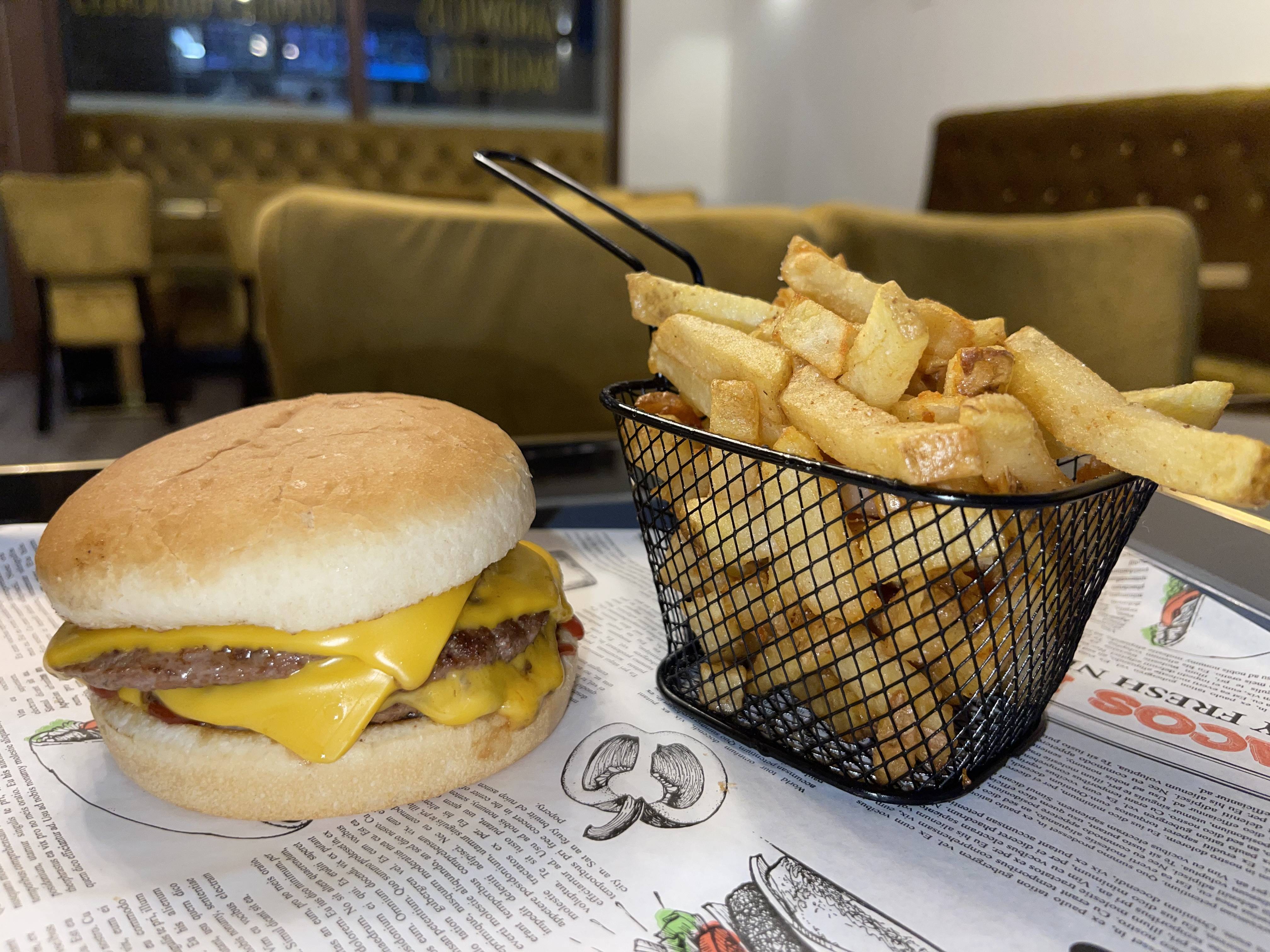 Menu Double Cheese x2 🧀🍔😍🥬