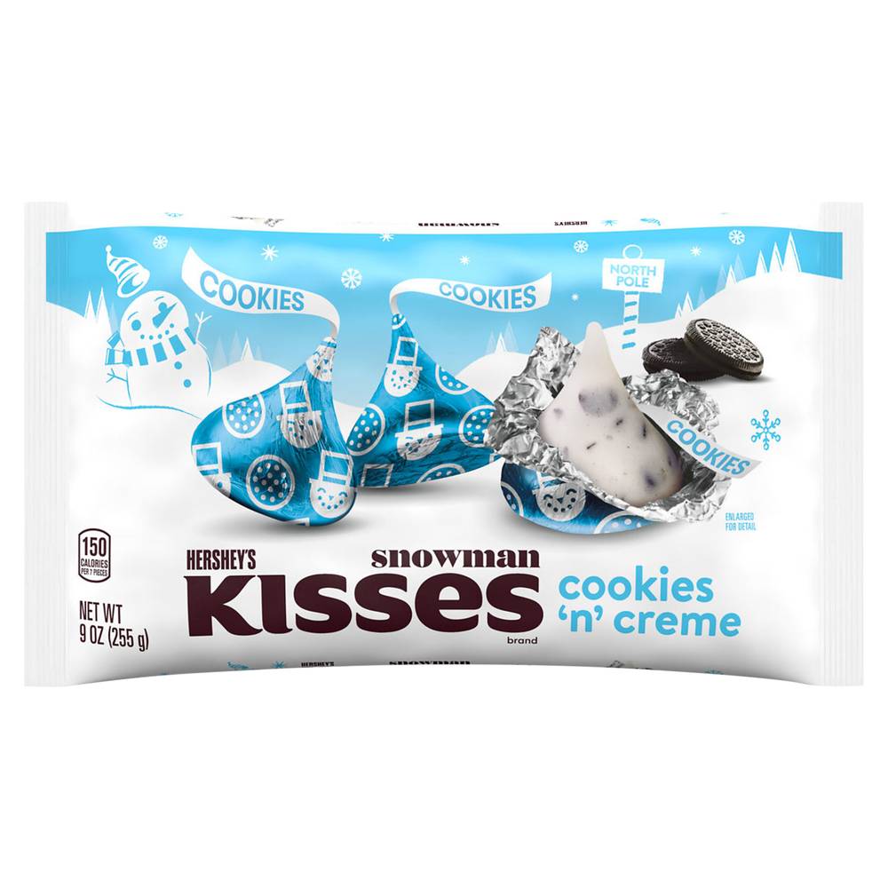 Hershey's Kisses Cookies 'N' Creme Christmas Candy Bag (9 oz)