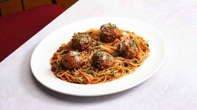 Frankie’s Spaghetti & Meatballs Pasta