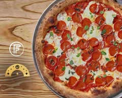 Flippers Pizzeria (Champions Gate)