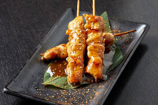 CHICKEN SKEWERS