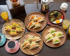 【サンドイッチ・コーヒー】珈蔵 港店