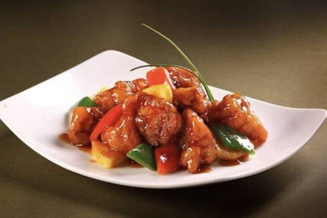 Sweet and sour chicken 咕噜鸡.