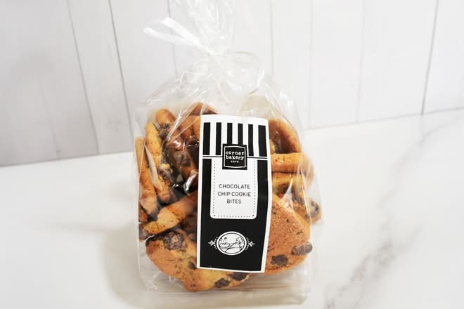 Chocolate Chip Cookie Bites (18)