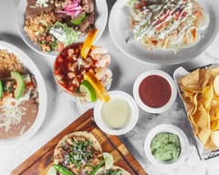 Casa Blanca Mexican Restaurant (336 Summit Square Blvd)