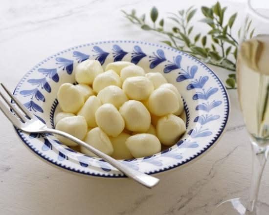 成城石井　イタリア産モッツァレラ（チェリータイプ）　150g　J-166