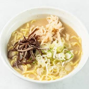 鶏白湯ラーメン