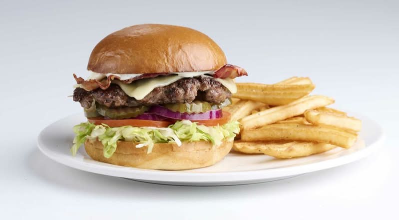 BACON RANCH CHEESEBURGER