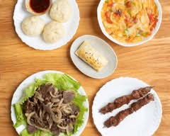 【羊肉使用した家庭料理がおすすめ】ブドウエン