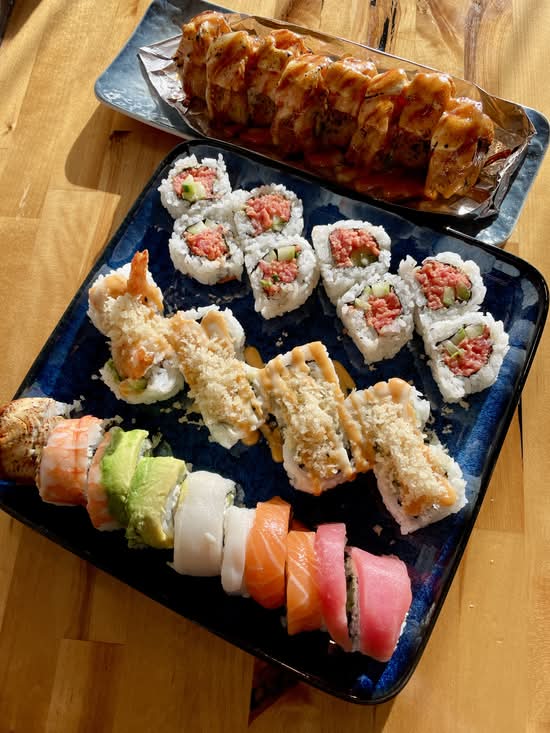 California Monster Sushi (25620 104th Ave SE Kent, WA 98030-7610 United States)