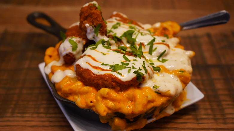 Order BAKED BUFFALO MAC food online from Burgerology store, Rockville Centre on bringmethat.com