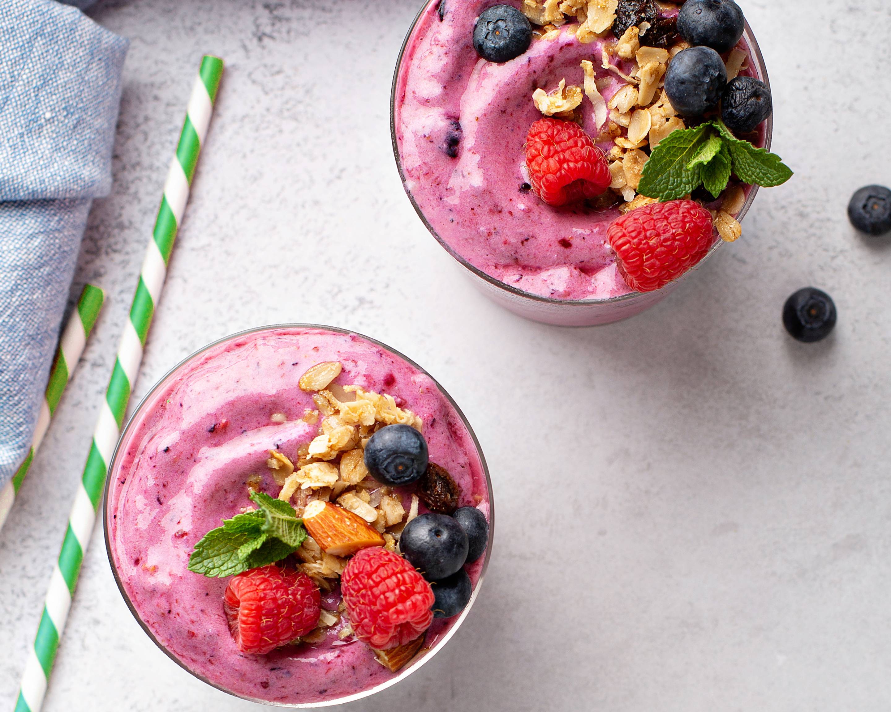 Order Sal's Smoothie Spot (2502 Queens Plaza S) Menu Delivery Online