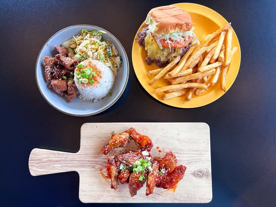 Yellow Dog Brewing Company (169 Estabrook Ave)