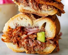 Burritos y Tortas del barrio