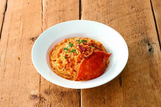 渡り蟹のトマトクリームスパゲティ Spaghetti with Crab Meet in Creamy Tomato Sauce