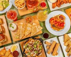Alke Cafe & Bar