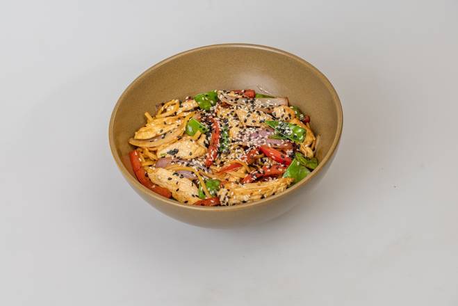 TALLARIN POLLO SALTADO
