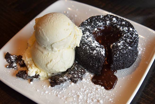 MOLTEN LAVA CAKE FOR 2