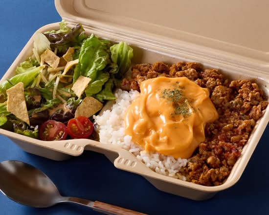 濃厚チーズ＆アボカド】天才のタコライス 北千住店 Genius Taco Riceの