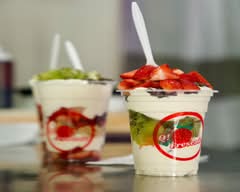 Q! Freseada Heladeria (FRENTE A COSTADO NORESTE DE LA BASÍLICA DE LOS ÁNGELES)