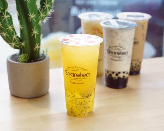 Kiwi Fruit Tea with Aiyu Jelly 愛玉奇異果冰茶