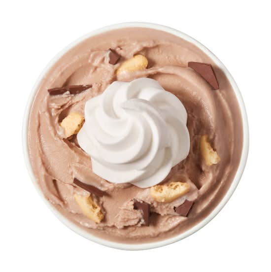 IL EST DE RETOUR! Dessert BlizzardMD  Tarte veloutée au chocolat IT'S BACK! French Silk Pie Blizzard® Treat