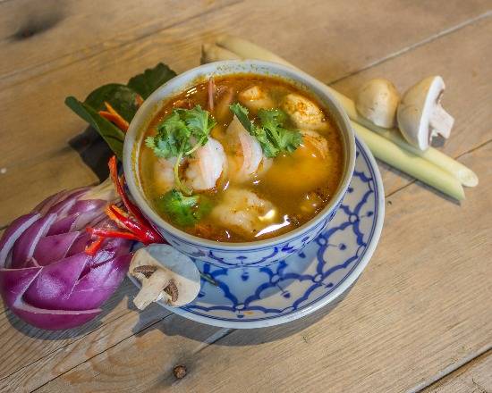 SP1. Lemongrass Soup (Tom Yum)