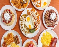 Casa El Desayuno (Charleston Blvd) 