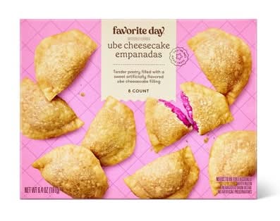 Ube Cheesecake Frozen Dairy Dessert - 6.4oz/8ct - Favorite Day™