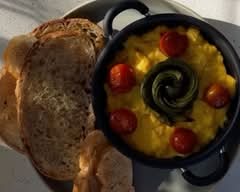 Maná Gelato, Coffee & Bakery