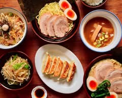 横浜家系ラーメン 極味家 日ノ出町店 Yokohama Family Ramen KIWAMIYA Hinodecho