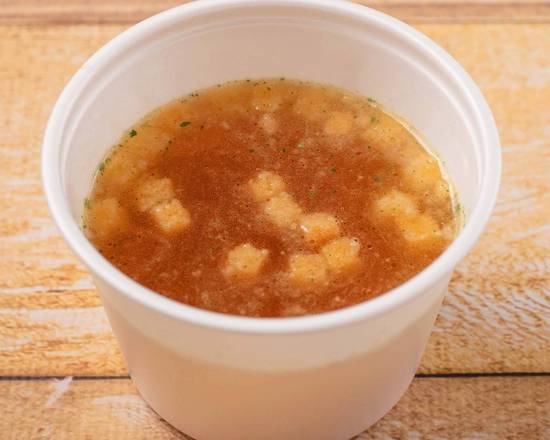 オニオンコンソメスープ Onion Consommé Soup