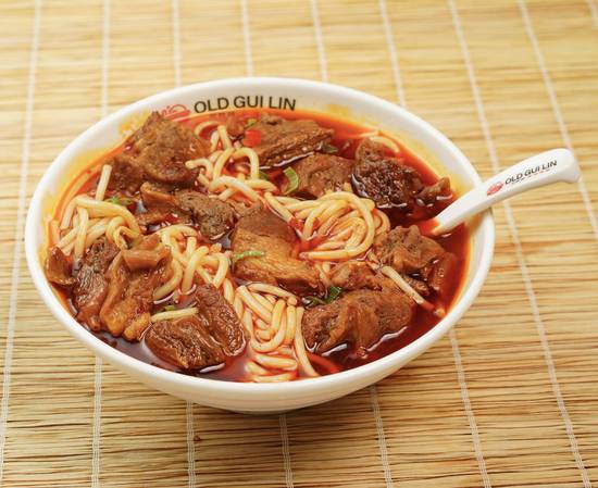 A3 牛腩汤粉 / Beef Brisket Rice Noodle Soup