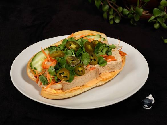 Traditional Bánh Mì