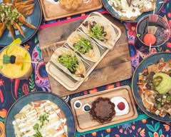 El Trompo Mexicano Taqueria (Calle del Maestro Don Manfredo Monforte 10)