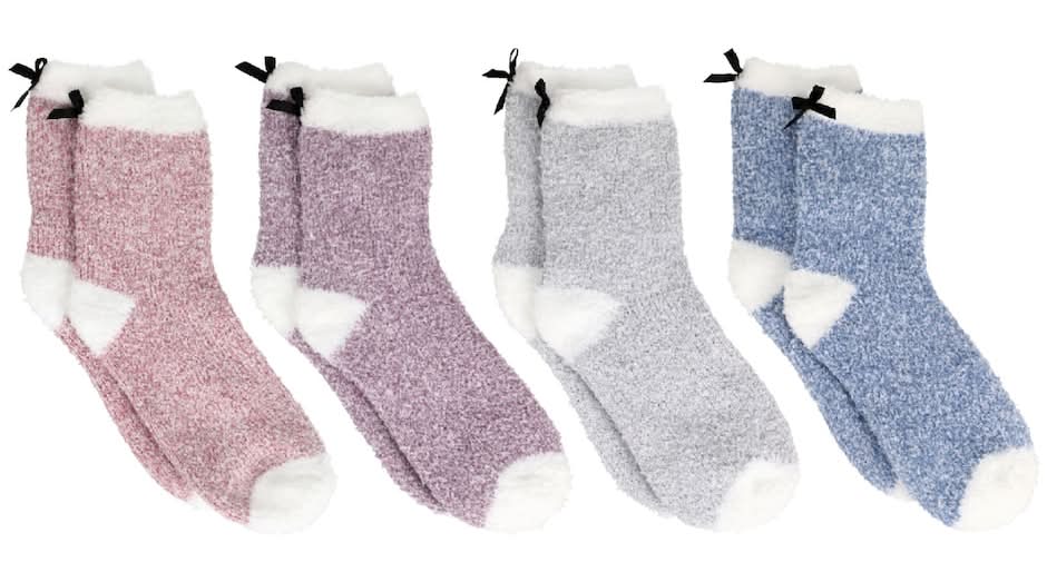 Snugadoo Plush Ankle Socks With Bow, Women